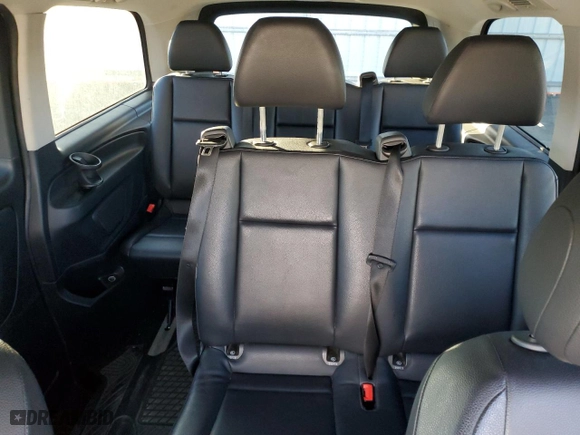 2016 Mercedes-Benz Metris Passenger Van with VIN WD4PG2EE0G3084202, listed as a Copart auction lot 83177404 with 236,285 mi miles and Clean Title. Bid and sale history available at carsss.com. Image 10.