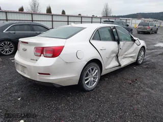 2013 Chevrolet Malibu ECO with VIN 1G11F5SR9DF213715, listed as a IAAI auction lot 41482195 with 138,628 mi miles. Bid and sale history available at carsss.com. Image 4.
