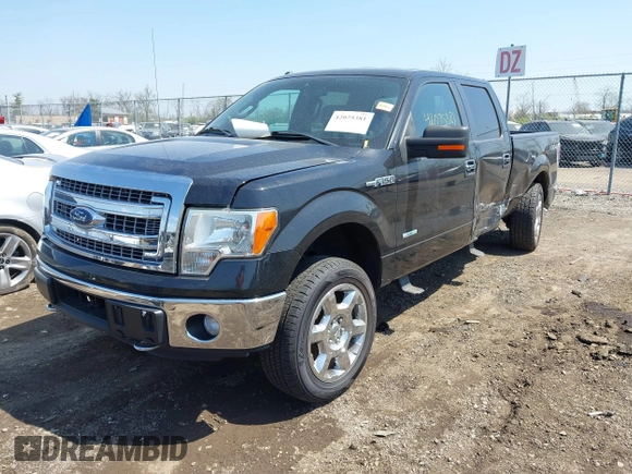 2014 Ford F-150 XL with VIN 1FTFW1ETXEFB51711, listed as a IAAI auction lot 42075381 with 238,603 mi miles. Bid and sale history available at carsss.com. Image 17.