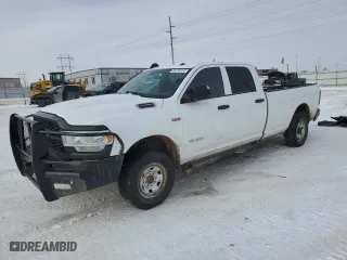 2022 Ram 2500 Tradesman with VIN 3C6UR5HJ9NG130919, listed as a Copart auction lot 44981035 with 0 mi miles and Clean Title. Bid and sale history available at carsss.com. Image 1.