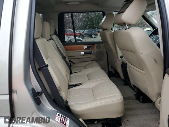 2011 Land Rover LR4 HSE with VIN SALAG2D46BA558420, listed as a Copart auction lot 49062255 with 136,409 mi miles and Salvage Title. Bid and sale history available at DreamBid. Image 11.