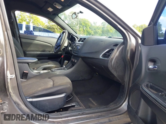 2014 Dodge Avenger SE with VIN 1C3CDZAB3EN219717, listed as a IAAI auction lot 42737543 with 157,362 mi miles and . Bid and sale history available at DreamBid. Image 5.