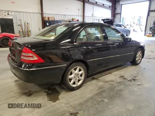 2003 Mercedes-Benz C 240 z VIN WDBRF81J23F365985, wystawiony jako Copart lot #85212194 z przebiegiem 139 328 mil mil oraz Szkoda całkowita • Salvage title. Historia ofert i sprzedaży dostępna na DreamBid. Obrazek 3.