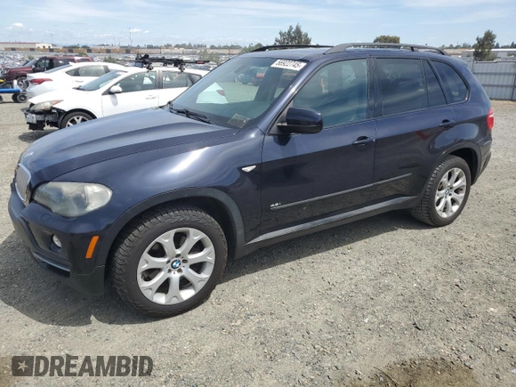 2007 BMW X5 4.8i z VIN 4USFE83537LY64075, wystawiony jako Copart lot #56922745 z przebiegiem 121 828 mil mil oraz Czysty tytuł • Clean title. Historia ofert i sprzedaży dostępna na DreamBid. Obrazek 1.