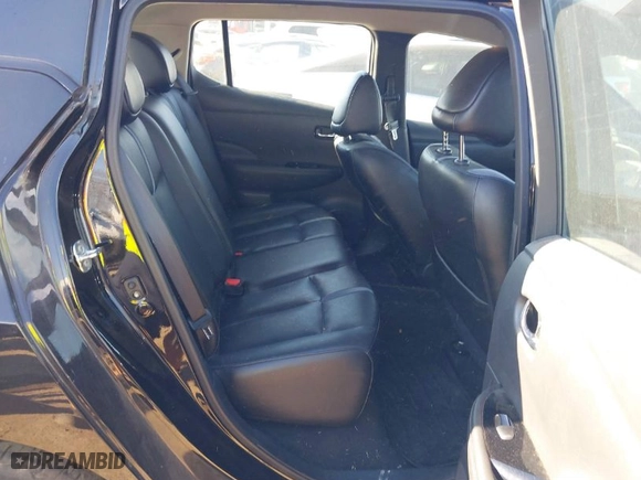 2018 Nissan LEAF S with VIN 1N4AZ1CP4JC300378, listed as a IAAI auction lot 41649682 with NaN miles. Bid and sale history available at carsss.com. Image 8.
