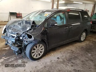 2013 Toyota Sienna XLE with VIN 5TDDK3DC4DS070167, listed as a Copart auction lot 46992565 with Not Provided miles and Salvage Title. Bid and sale history available at DreamBid. Image 1.