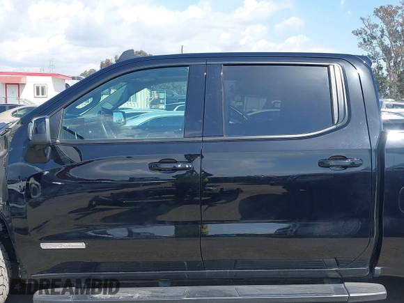 2022 GMC Sierra 1500 with VIN 1GTUUCET2NZ586441, listed as a IAAI auction lot 41957483 with 68,095 mi miles and . Bid and sale history available at DreamBid. Image 15.