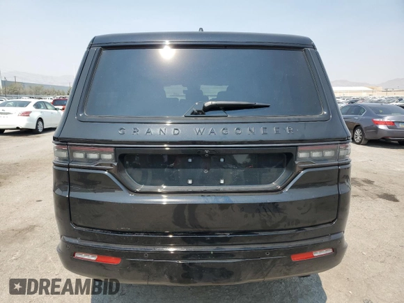 2024 Jeep Grand Wagoneer Series II z VIN 1C4SJSFP7RS103472, wystawiony jako Copart lot #70986124 z przebiegiem 2 799 mil mil oraz Szkoda całkowita • Salvage title. Historia ofert i sprzedaży dostępna na DreamBid. Obrazek 6.