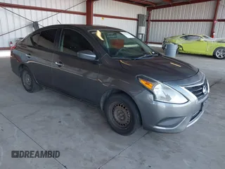 2016 Nissan Versa S Plus with VIN 3N1CN7AP7GL904950, listed as a IAAI auction lot 41361097 with 109,513 mi miles. Bid and sale history available at carsss.com. Image 1.