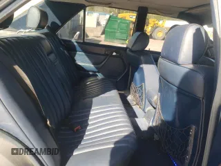 1988 Mercedes-Benz 300 with VIN WDBEA30D3JA683278, listed as a Copart auction lot 51253825 with 135,890 mi miles and Clean Title. Bid and sale history available at carsss.com. Image 10.