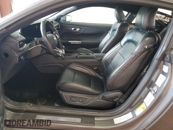 2024 Ford Mustang EcoBoost with VIN 1FA6P8THXR5121243, listed as a Copart auction lot 60840035 with 31,600 mi miles and Clean title. Bid and sale history available at DreamBid. Image 7.
