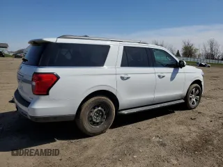 2023 Ford Expedition Max XLT with VIN 1FMJK1J83PEA13732, listed as a Copart auction lot 52970035 with 34,123 mi miles and Salvage title. Bid and sale history available at DreamBid. Image 3.