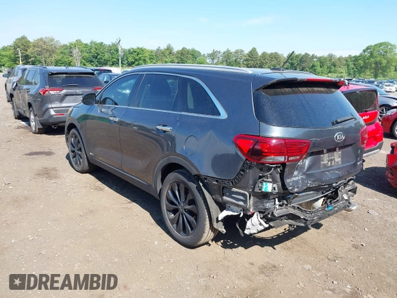 2020 Kia Sorento EX z VIN 5XYPHDA51LG706563, wystawiony jako IAAI lot #39526327 z przebiegiem 36 833 mil mil oraz . Historia ofert i sprzedaży dostępna na DreamBid. Obrazek 3.