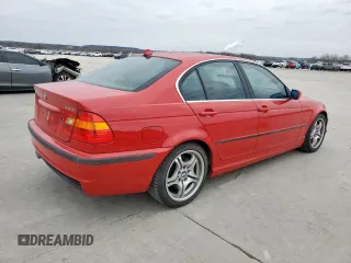 2005 BMW 3 Series 330i with VIN WBAEV53425KM42001, listed as a Copart auction lot 46099285 with 199,270 mi miles and Clean Title. Bid and sale history available at carsss.com. Image 3.