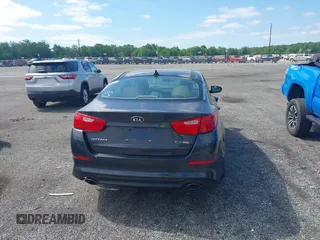 2015 Kia Optima EX с VIN 5XXGN4A77FG473663, выставлен на аукционе IAAI как лот 42284601 с пробегом 103 722 миль миль и . История ставок и продаж доступна на DreamBid. Изображение 16.