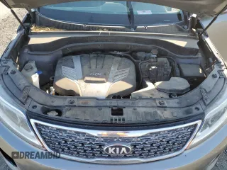 2014 Kia Sorento SX with VIN 5XYKWDA72EG483308, listed as a Copart auction lot 54110245 with 174,104 mi miles and Clean Title. Bid and sale history available at carsss.com. Image 12.