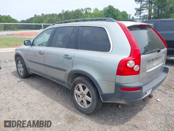 2005 Volvo XC90 with VIN YV1CZ592251168352, listed as a IAAI auction lot 42083311 with 210,444 mi miles. Bid and sale history available at carsss.com. Image 3.