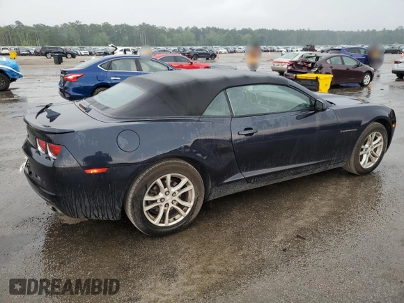 2013 Chevrolet Camaro LT with VIN 2G1FB3D32D9231352, listed as a Copart auction lot 53626015 with 257,991 mi miles and Salvage title. Bid and sale history available at DreamBid. Image 3.