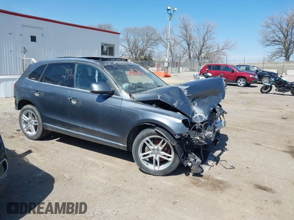 2014 Audi Q5 Premium Plus with VIN WA1LFAFPXEA013601, listed as a IAAI auction lot 41920890 with 1 mi miles. Bid and sale history available at carsss.com. Image 14.