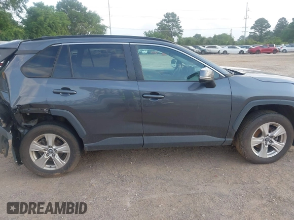 2020 Toyota RAV4 XLE with VIN 2T3P1RFV4LC090760, listed as a IAAI auction lot 42145099 with 73,909 mi miles and . Bid and sale history available at DreamBid. Image 12.