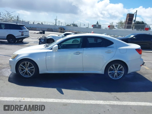 2008 Lexus IS 250 with VIN JTHBK262682064632, listed as a IAAI auction lot 41791958 with 83,184 mi miles. Bid and sale history available at carsss.com. Image 13.