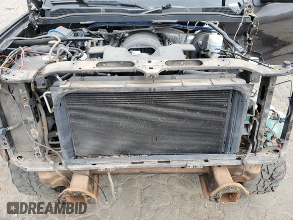 2015 Chevrolet Silverado 1500 LT with VIN 3GCPCREC6FG250053, listed as a Copart auction lot 51240105 with 187,372 mi miles and Salvage Title. Bid and sale history available at DreamBid. Image 11.