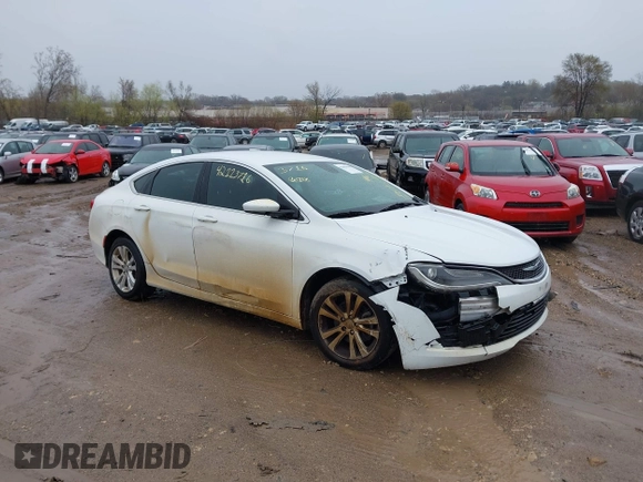 2015 Chrysler 200 Limited with VIN 1C3CCCAB2FN578266, listed as a IAAI auction lot 42113716 with 152,360 mi miles. Bid and sale history available at carsss.com. Image 1.