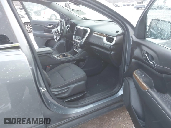 2020 GMC Acadia SLE z VIN 1GKKNRLSXLZ149502, wystawiony jako IAAI lot #41344434 z przebiegiem 39 403 mil mil oraz . Historia ofert i sprzedaży dostępna na DreamBid. Obrazek 5.