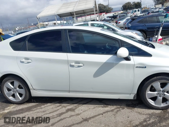 2012 Toyota Prius One with VIN JTDKN3DU1C1549990, listed as a IAAI auction lot 41543634 with 118,496 mi miles and . Bid and sale history available at carsss.com. Image 13.