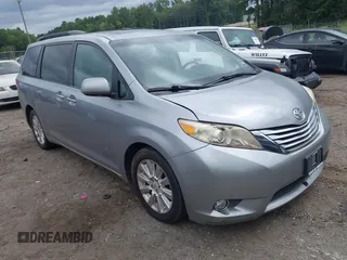2011 Toyota Sienna XLE AAS with VIN 5TDYK3DC2BS166913, listed as a IAAI auction lot 42644486 with 158,570 mi miles and . Bid and sale history available at DreamBid. Image 1.