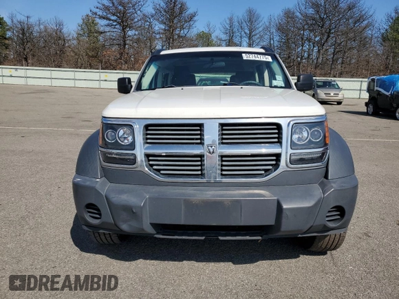 2008 Dodge Nitro SXT with VIN 1D8GU28K08W209303, listed as a Copart auction lot 52744775 with 209,066 mi miles and Salvage Title. Bid and sale history available at carsss.com. Image 5.