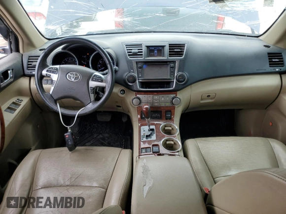 2013 Toyota Highlander Limited z VIN 5TDDK3EH7DS230360, wystawiony jako Copart lot #51283075 z przebiegiem 186 795 mil mil oraz Szkoda całkowita • Salvage title. Historia ofert i sprzedaży dostępna na DreamBid. Obrazek 8.