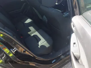2014 Mazda 3 i SV z VIN JM1BM1T74E1115455, wystawiony jako IAAI lot #42136462 z przebiegiem 97 029 mil mil oraz . Historia ofert i sprzedaży dostępna na DreamBid. Obrazek 8.