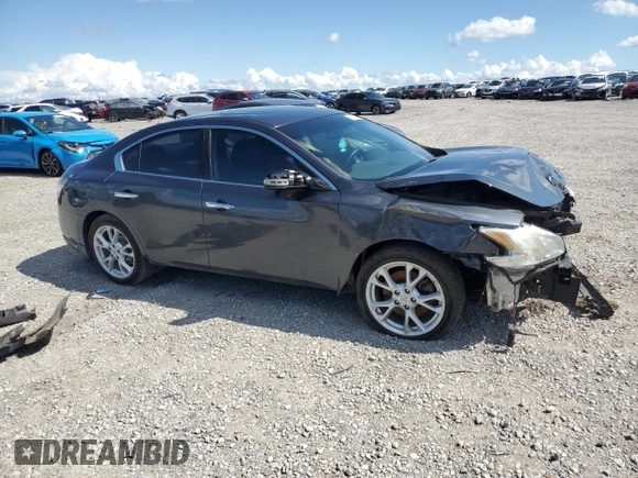 2013 Nissan Maxima SV with VIN 1N4AA5AP9DC834028, listed as a Copart auction lot 61375475 with 127,745 mi miles and Salvage title. Bid and sale history available at DreamBid. Image 4.