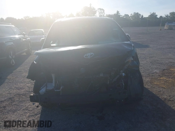 2017 Toyota Sienna LE Auto Access Seat with VIN 5TDKZ3DC5HS811239, listed as a IAAI auction lot 42723268 with 170,309 mi miles and . Bid and sale history available at DreamBid. Image 12.