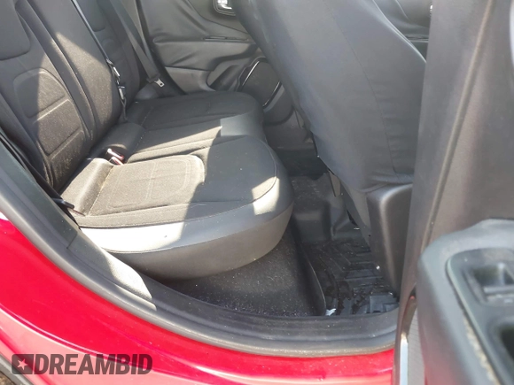2017 Jeep Renegade Latitude with VIN ZACCJABBXHPF46907, listed as a IAAI auction lot 41503488 with 94,290 mi miles and . Bid and sale history available at carsss.com. Image 8.