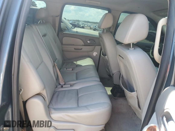 2008 Chevrolet Suburban LT with VIN 1GNFC16078J245227, listed as a Copart auction lot 72221724 with 169,519 mi miles and Salvage Title. Bid and sale history available at carsss.com. Image 11.