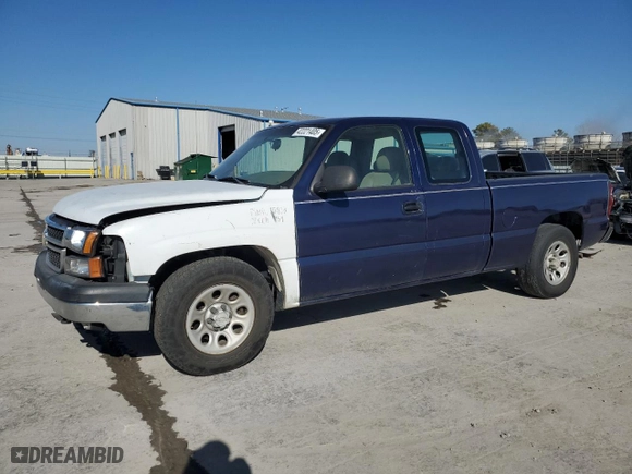 2006 Chevrolet Silverado 1500 LT1 with VIN 1GCEC19V36Z260981, listed as a Copart auction lot 42221405 with 224,926 mi miles and Clean Title. Bid and sale history available at carsss.com. Image 1.