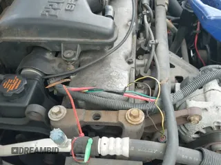 1999 Chevrolet Cavalier z VIN 1G1JC1240X7207273, wystawiony jako IAAI lot #42766994 z przebiegiem 305 330 mil mil oraz . Historia ofert i sprzedaży dostępna na DreamBid. Obrazek 13.