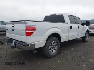 2011 Ford F-150 XL with VIN 1FTFW1EF9BFA00476, listed as a IAAI auction lot 40983977 with 189,294 mi miles. Bid and sale history available at carsss.com. Image 4.