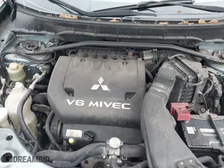 2007 Mitsubishi Outlander ES with VIN JA4MS31X37U015596, listed as a IAAI auction lot 41439500 with 288,701 mi miles. Bid and sale history available at carsss.com. Image 10.