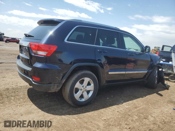 2011 Jeep Grand Cherokee Laredo with VIN 1J4RR4GG5BC703628, listed as a Copart auction lot 58626925 with 152,426 mi miles and Salvage title. Bid and sale history available at DreamBid. Image 3.