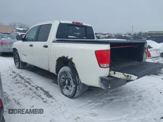 2005 Nissan Titan SE with VIN 1N6BA07B35N544612, listed as a IAAI auction lot 41352089 with 244,908 mi miles and . Bid and sale history available at DreamBid. Image 3.