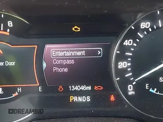 2015 Lincoln MKC z VIN 5LMCJ1A91FUJ13477, wystawiony jako IAAI lot #42042457 z przebiegiem 134 046 mil mil oraz . Historia ofert i sprzedaży dostępna na DreamBid. Obrazek 16.