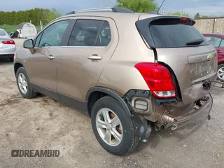 2018 Chevrolet Trax LT with VIN 3GNCJPSB5JL302011, listed as a IAAI auction lot 42177288 with 71,553 mi miles and . Bid and sale history available at carsss.com. Image 3.