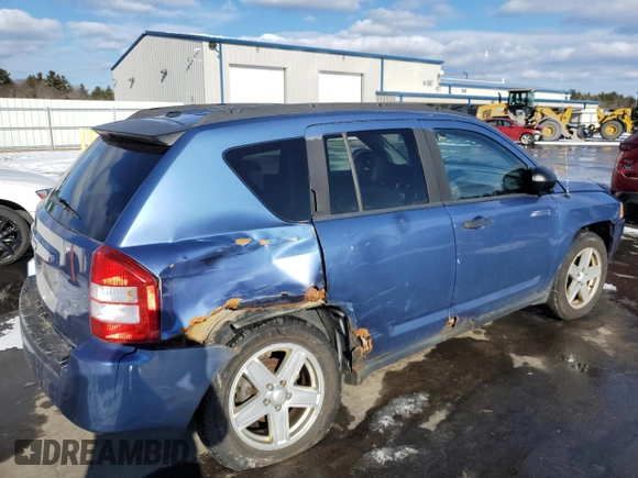 2007 Jeep Compass Sport with VIN 1J8FF47W87D210173, listed as a Copart auction lot 88045195 with 210,376 mi miles and Salvage Title. Bid and sale history available at carsss.com. Image 3.
