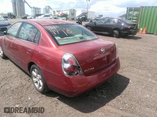 2005 Nissan Altima 2.5 S with VIN 1N4AL11E65N911235, listed as a IAAI auction lot 39269478 with 1 mi miles. Bid and sale history available at carsss.com. Image 3.