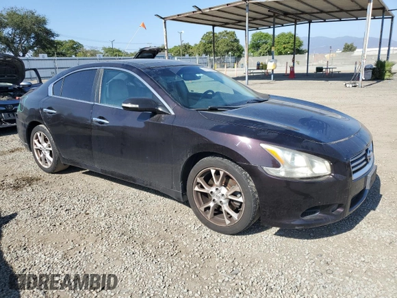 2014 Nissan Maxima SV z VIN 1N4AA5AP1EC454179, wystawiony jako Copart lot #61185305 z przebiegiem 71 121 mil mil oraz Szkoda całkowita • Salvage title. Historia ofert i sprzedaży dostępna na DreamBid. Obrazek 4.
