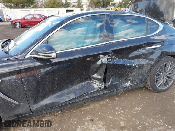 2019 Genesis G70 Advanced z VIN KMTG44LA4KU018125, wystawiony jako IAAI lot #41431676 z przebiegiem 67 502 mil mil oraz . Historia ofert i sprzedaży dostępna na DreamBid. Obrazek 17.