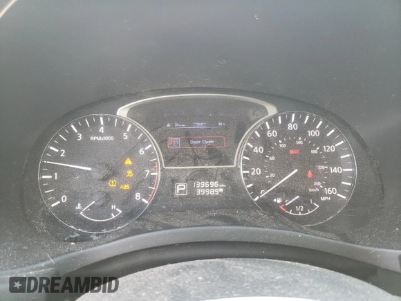 2014 Nissan Pathfinder S with VIN 5N1AR2MMXEC626529, listed as a Copart auction lot 47350415 with 139,696 mi miles and Clean title. Bid and sale history available at DreamBid. Image 9.